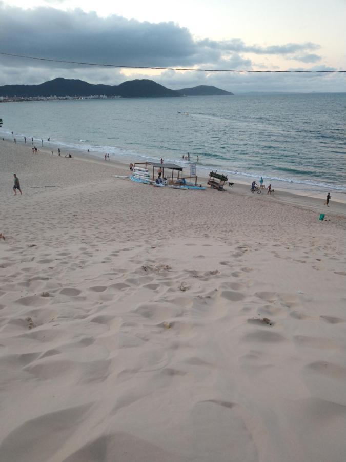 Otimo Apartamento Na Praia Dos Ingleses Gaivotas 70M Do Mar Florianópolis 外观 照片